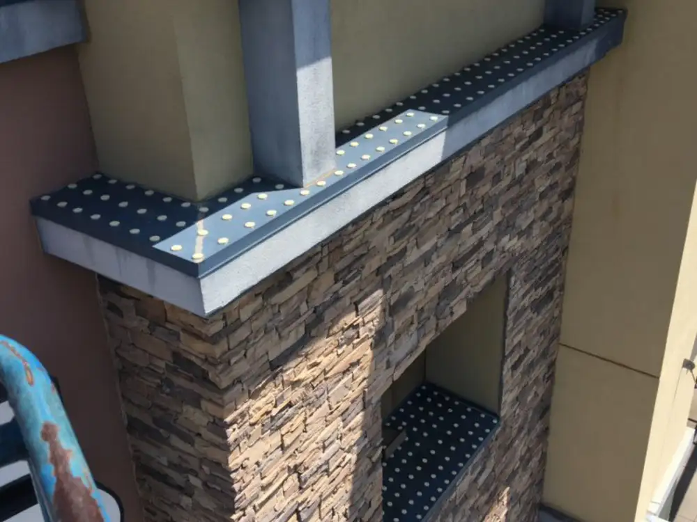 Optical Gel™ bird control product